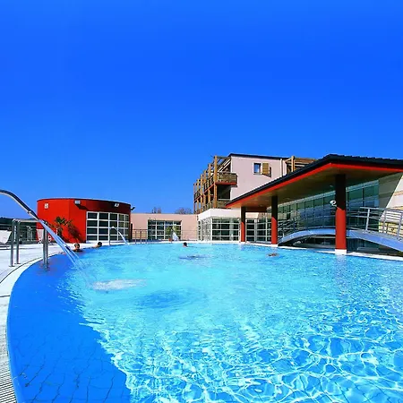 Maison Moderne 2 Chambres, A Deux Pas Des Thermes, Casino Et Center Parcs